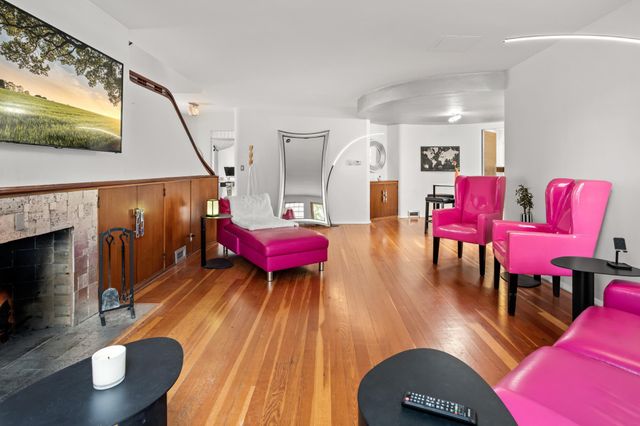 1550 8th Street S, Fargo, ND 58103