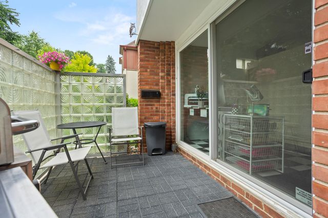 1550 8th Street S, Fargo, ND 58103