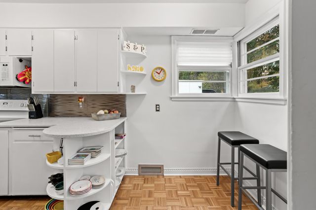 1550 8th Street S, Fargo, ND 58103