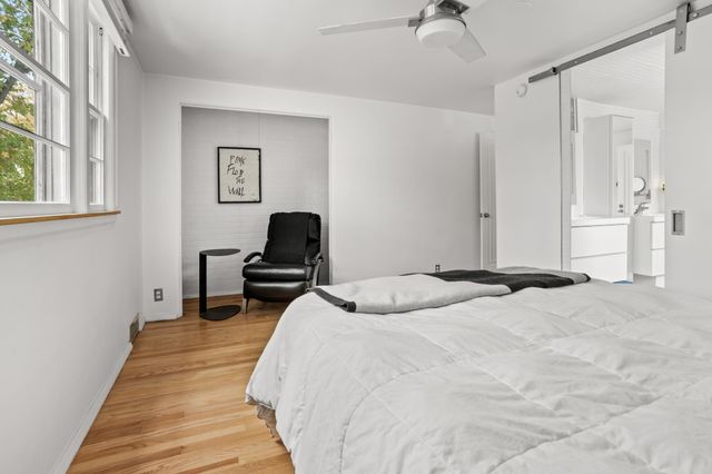 1550 8th Street S, Fargo, ND 58103