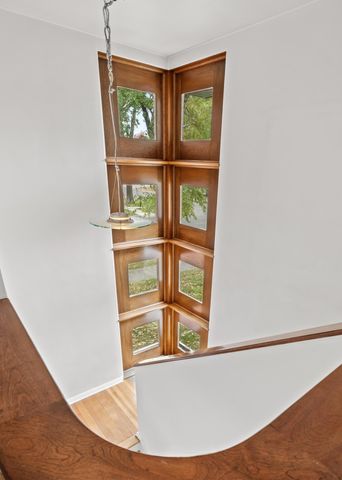 1550 8th Street S, Fargo, ND 58103