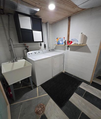 1550 8th Street S, Fargo, ND 58103