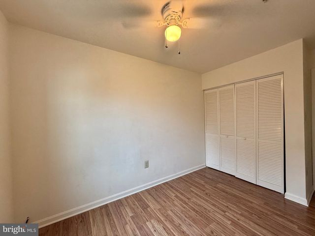 10128 REPRISE DR, Rockville, MD 20850