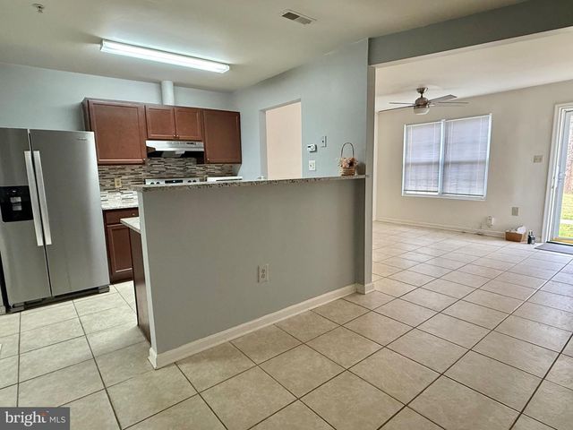 10128 REPRISE DR, Rockville, MD 20850