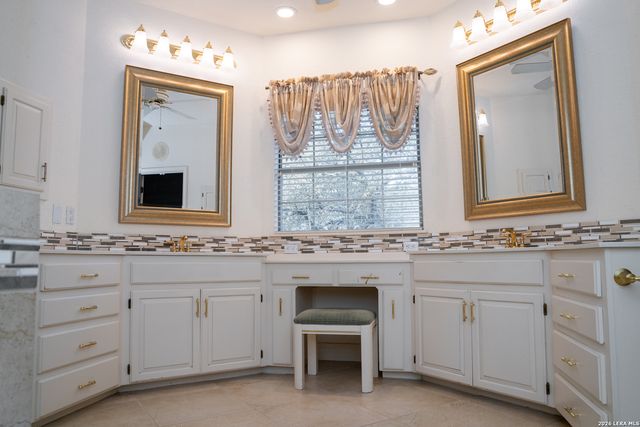 2941 Bent Tree, Schertz, TX 78154