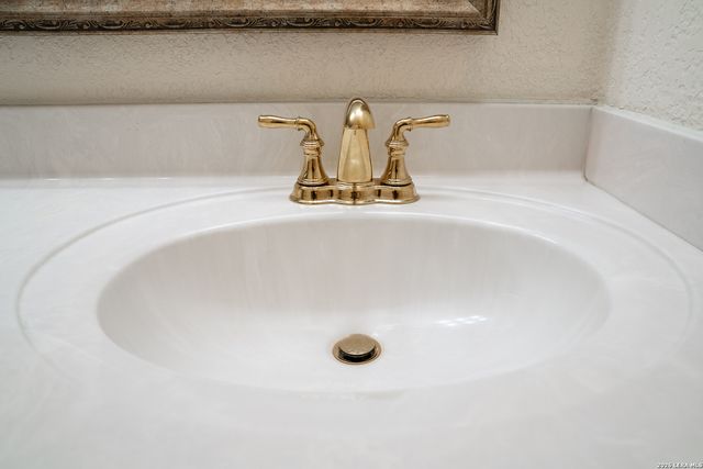 2941 Bent Tree, Schertz, TX 78154