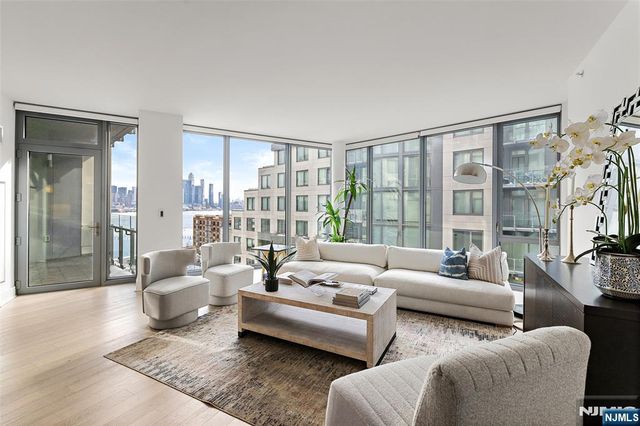 9 Ave At Port Imperial 0911, West New York, NJ 07093