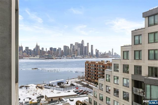9 Ave At Port Imperial 0911, West New York, NJ 07093