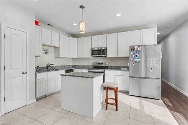 2700 Myrtle AVE, Norfolk, VA 23504