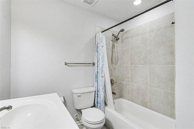 2700 Myrtle AVE, Norfolk, VA 23504