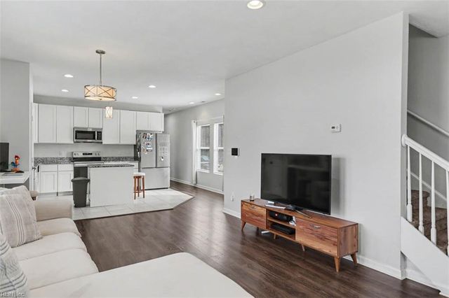 2700 Myrtle AVE, Norfolk, VA 23504