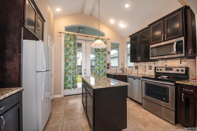 3958 Bacall Way, San Antonio, TX 78109