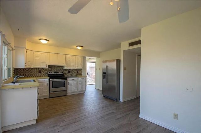 6500 Blue Ridge Trail, Plano, TX 75023