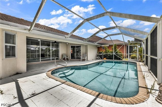 1352 Pine Siskin DR, Punta Gorda, FL 33950