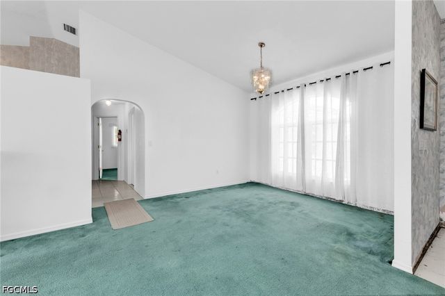1352 Pine Siskin DR, Punta Gorda, FL 33950