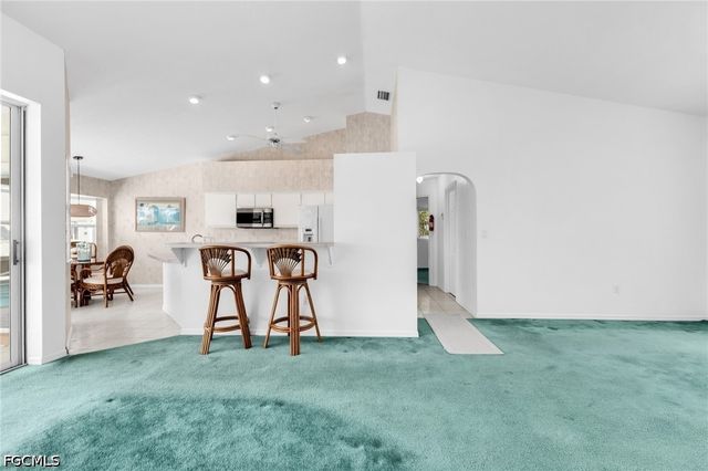 1352 Pine Siskin DR, Punta Gorda, FL 33950