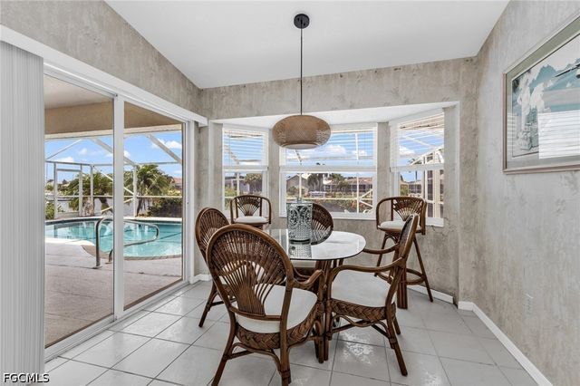 1352 Pine Siskin DR, Punta Gorda, FL 33950