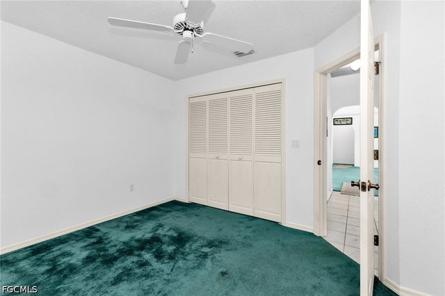 1352 Pine Siskin DR, Punta Gorda, FL 33950