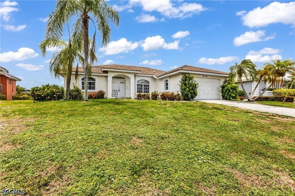 1352 Pine Siskin DR, Punta Gorda, FL 33950