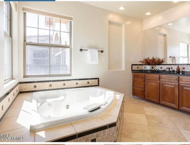 22220 N 36TH Street, Phoenix, AZ 85050