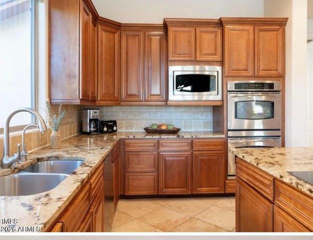 22220 N 36TH Street, Phoenix, AZ 85050