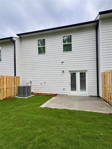 24 Berryville Drive, Dawsonville, GA 30534