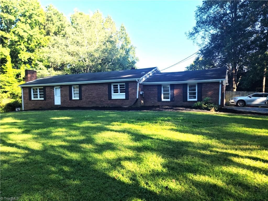 1920 Gough Stewart Road, Yadkinville, NC 27055