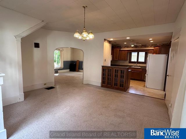 709 N Street, Aurora, NE 68818