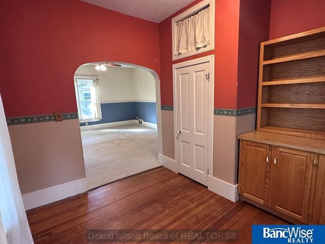 709 N Street, Aurora, NE 68818