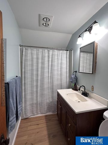 709 N Street, Aurora, NE 68818