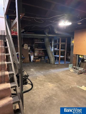 709 N Street, Aurora, NE 68818