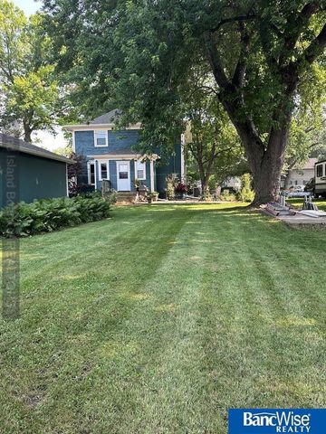 709 N Street, Aurora, NE 68818