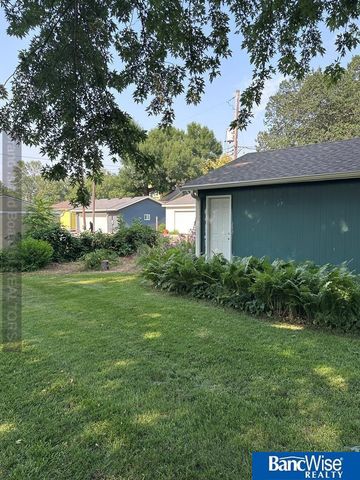 709 N Street, Aurora, NE 68818