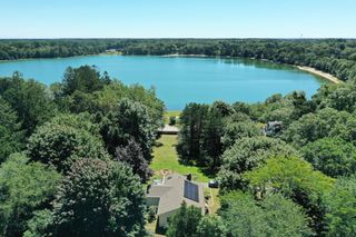 126 Willimantic Dr, Barnstable, MA 02648