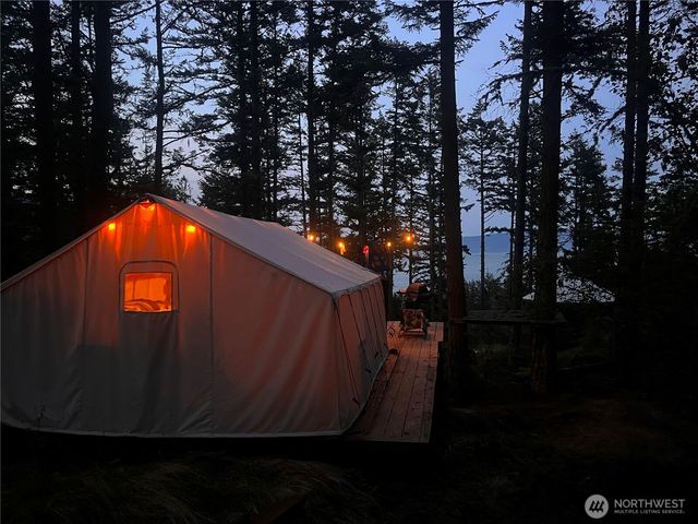 1407 Obstruction Pass Road, Orcas Island, WA 98245