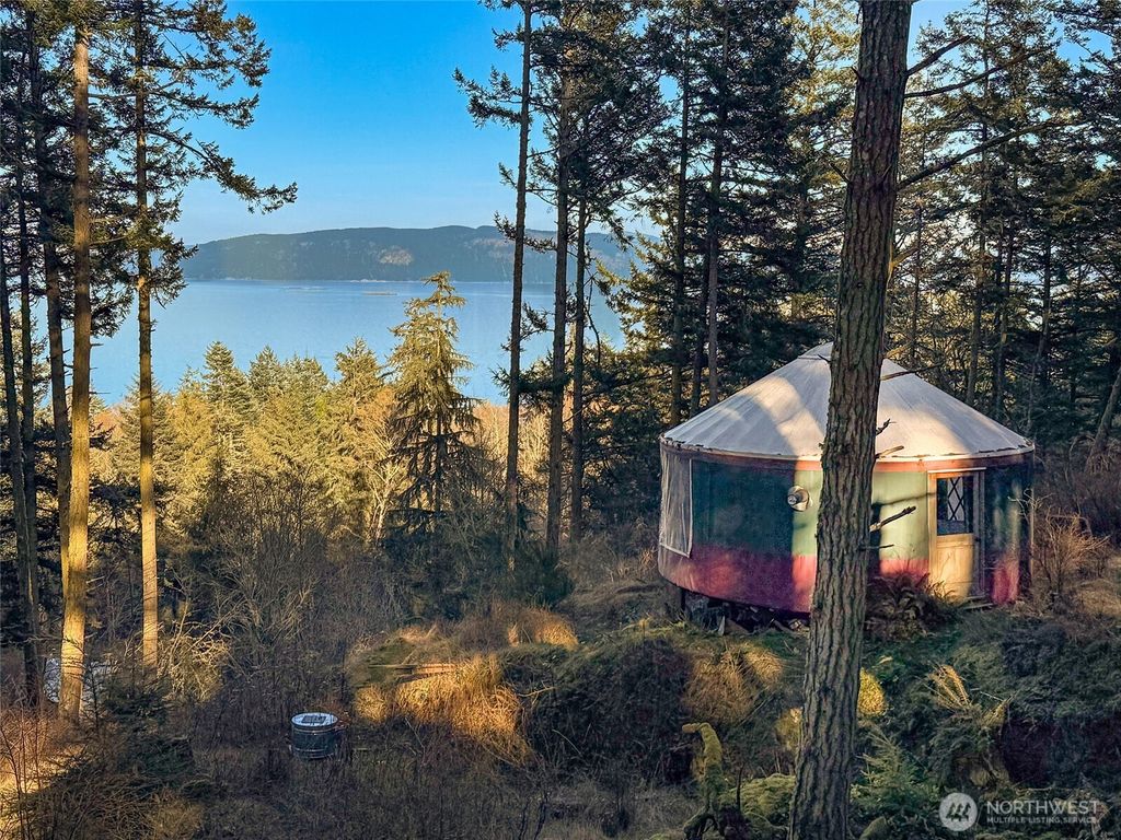 1407 Obstruction Pass Road, Orcas Island, WA 98245