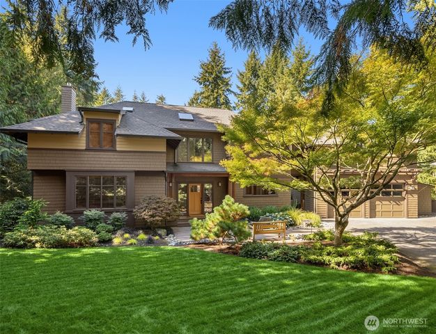 13223 NE Cambridge Crest Way, Bainbridge Island, WA 98110