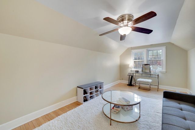 3982 Brunswick Avenue S, Saint Louis Park, MN 55416