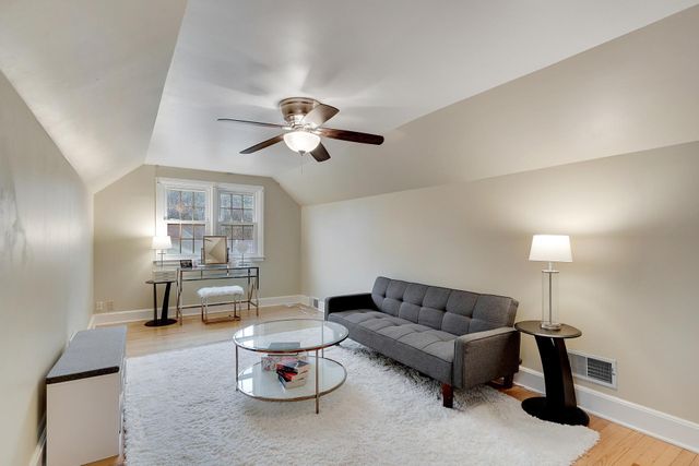 3982 Brunswick Avenue S, Saint Louis Park, MN 55416