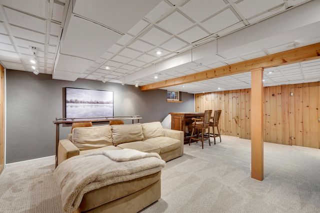 3982 Brunswick Avenue S, Saint Louis Park, MN 55416