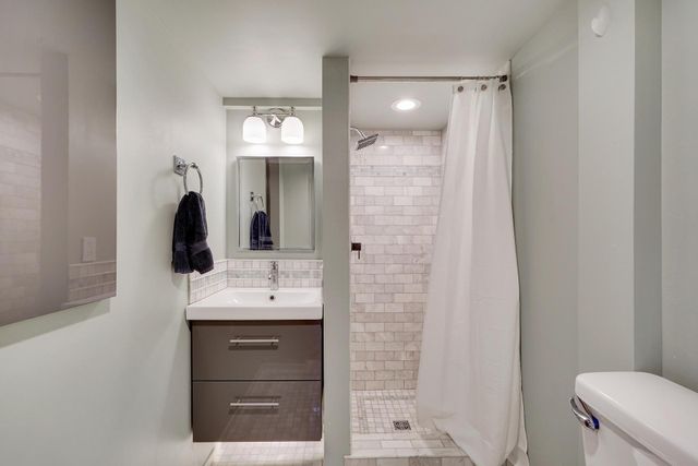 3982 Brunswick Avenue S, Saint Louis Park, MN 55416