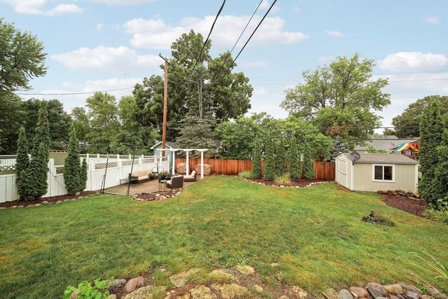 3982 Brunswick Avenue S, Saint Louis Park, MN 55416