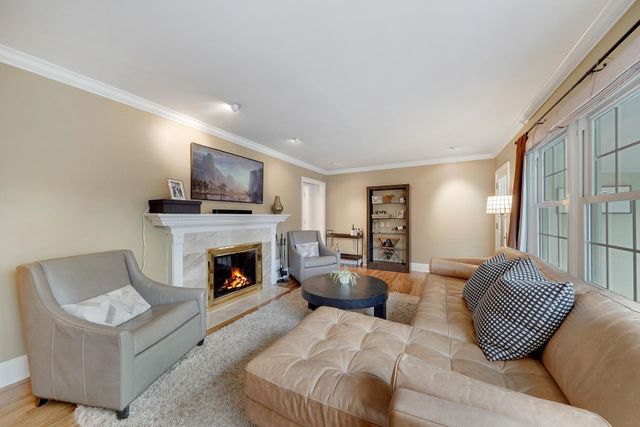 3982 Brunswick Avenue S, Saint Louis Park, MN 55416