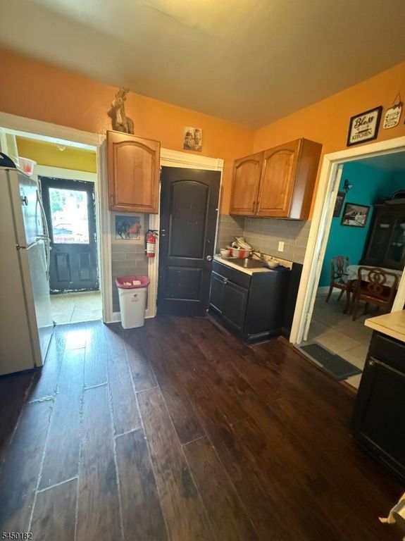 725 W 3rd St, Plainfield City, NJ 07060 — photo 4