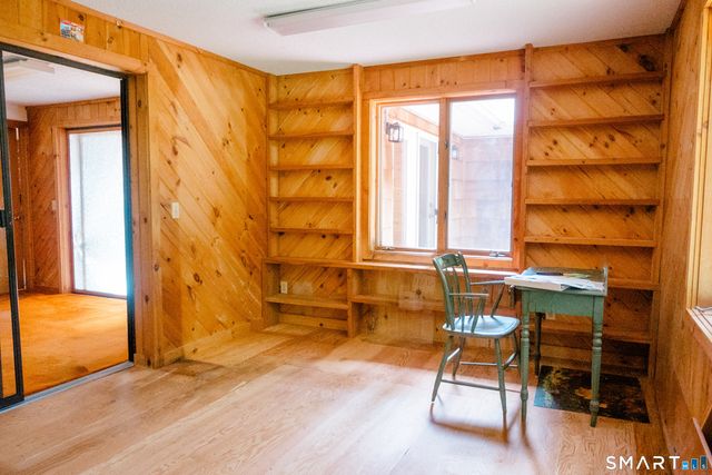 9 Eastwood Road, Mansfield, CT 06268
