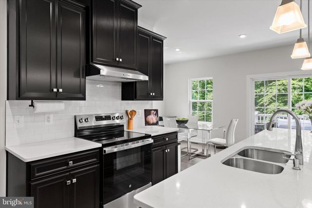324 MCKITTRICK DR, Stafford, VA 22554