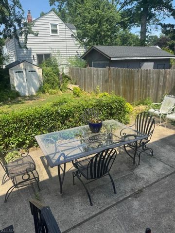 787 W Scott Ave, Rahway City, NJ 07065