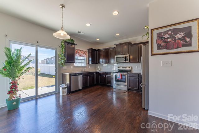 1239 Kent Downs Avenue SW, Concord, NC 28027