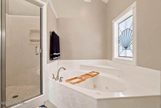 5415 River Creek Ct, Prospect, KY 40059