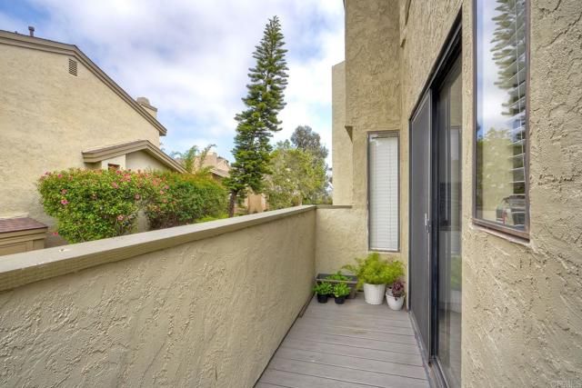 3304 Caminito Eastbluff 143, La Jolla (san Diego), CA 92037